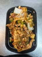 Best Kung Pao Chicken (Peanuts) in Warren, MI