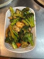 Best Chicken w. Broccoli in Warren, MI